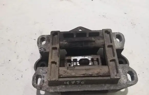 Ford Mondeo Mk III Engine mount bracket 1X437M122 1X43-7M122