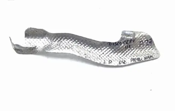 Land Rover Discovery 3 - LR3 Exhaust heat shield WEB500730