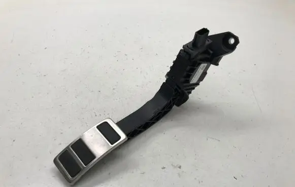 Ford Mustang Mach-E Accelerator throttle pedal LJ9C9F836CB