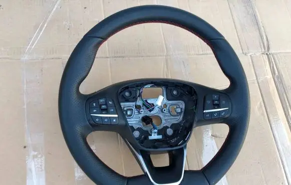 Ford Kuga III Steering wheel