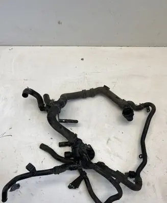 Volkswagen Jetta VI Engine coolant pipe/hose 03L121111R 5N0965561