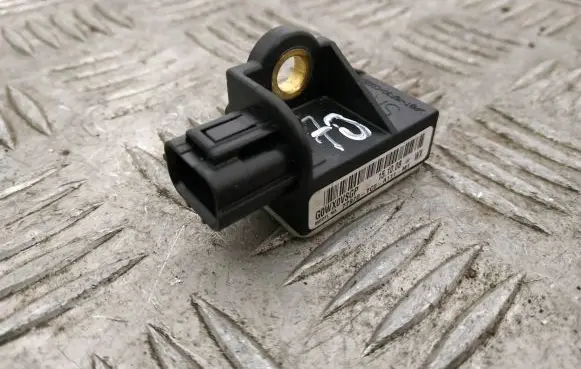 Honda Accord Airbag deployment crash/impact sensor 77970TC0A111M1