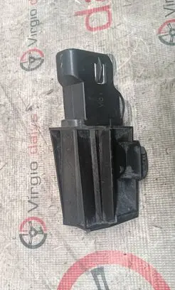 Citroen C3 Headlight/headlamp mounting bracket 9671581280