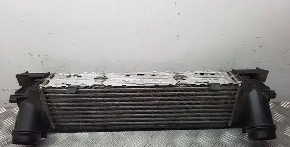 BMW 3 F30 F35 F31 Intercooler radiator 7600530