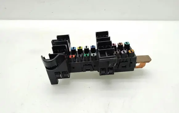 Mercedes-Benz Vito Viano W639 Fuse module A6395400050