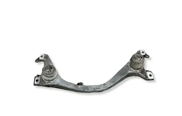 Volkswagen Touareg II Front subframe 7P0199207 7P6199131