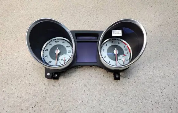 Mercedes-Benz SLK R172 Speedometer (instrument cluster) A1729008803