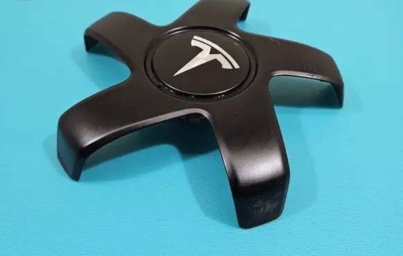 Tesla Model 3 Non-original wheel cap 1044234-00-A IMPRK1437210