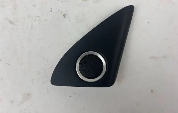 Audi Q5 SQ5 Front door speaker cover trim 8R0035424A