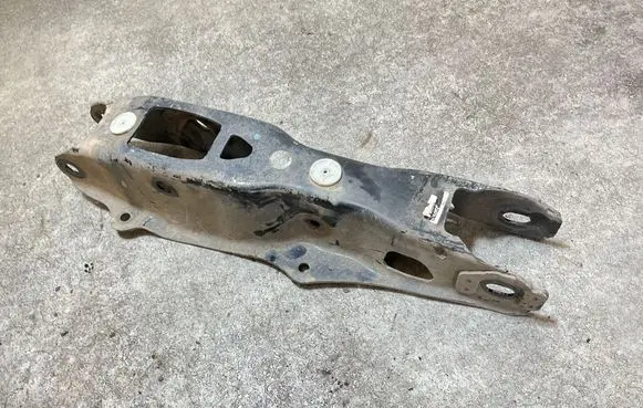 BMW X5 G05 Rear upper control arm/wishbone 6877803 29407011