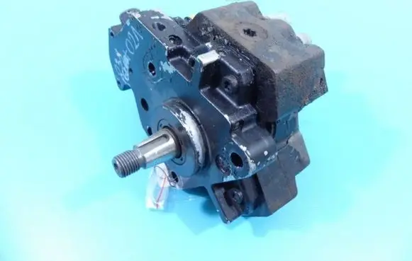 Renault Trafic II (X83) Fuel injection high pressure pump 0445010075 IMPRK1348917