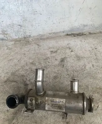 Volvo V50 EGR valve cooler 3m5q9f464bc