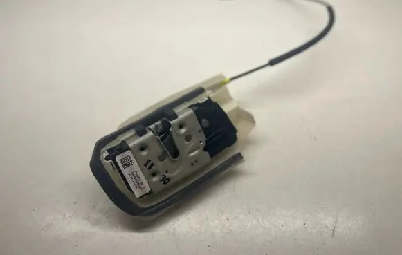 Tesla Model 3 Rear door lock P106897000M 106897000M