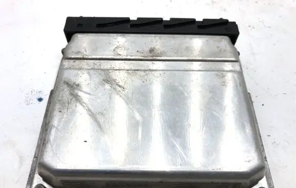 Volvo S60 Engine control unit/module ECU 0261207712