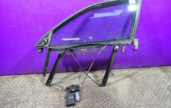 Audi A4 S4 B6 8E 8H Front door window regulator with motor 8E1959801B