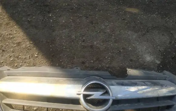 Opel Corsa D Front grill