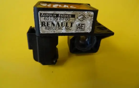 Renault Scenic II - Grand scenic II Airbag deployment crash/impact sensor 8200236286C