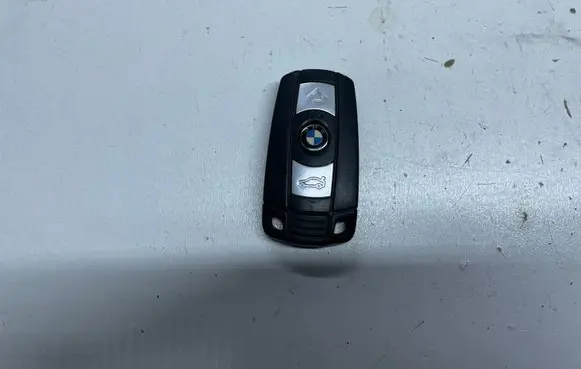 BMW X1 E84 Ignition key/card
