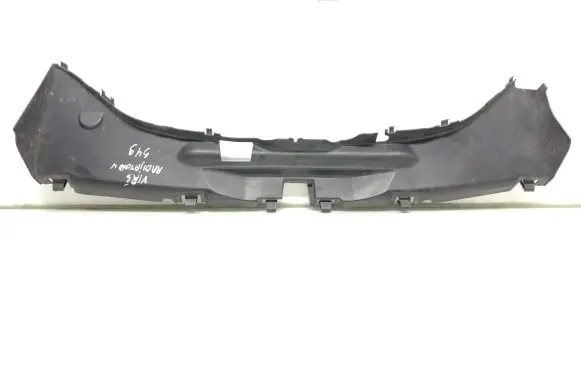Engine bonnet/hood lock trim molding