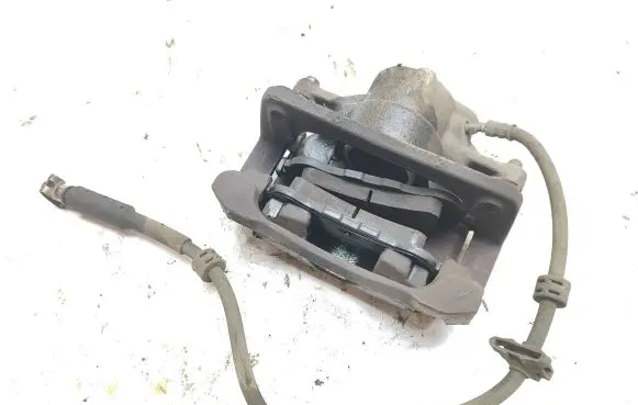 Peugeot 308 Front brake caliper
