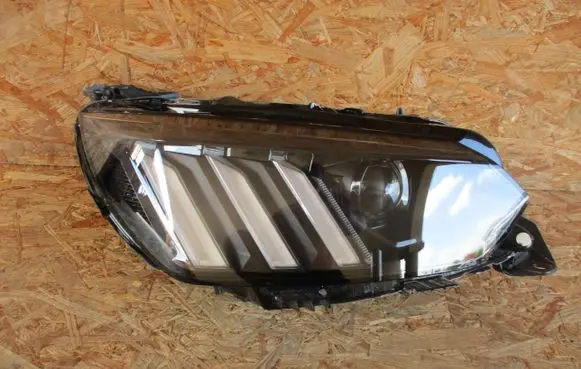 Headlight/headlamp