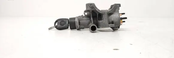 Volkswagen PASSAT B5 Ignition lock 4B0905851