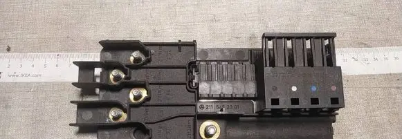 Mercedes-Benz E W211 Positive cable (battery) 2115452301