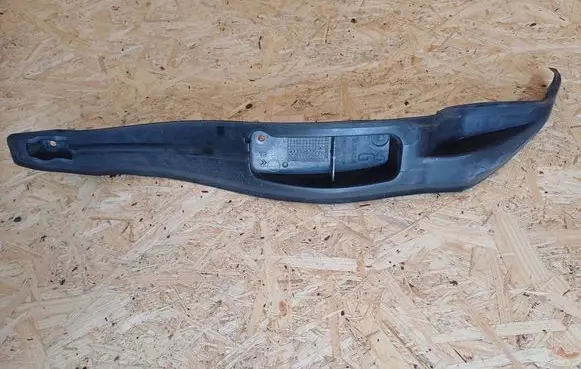 Citroen C5 Fender end trim 9682864180