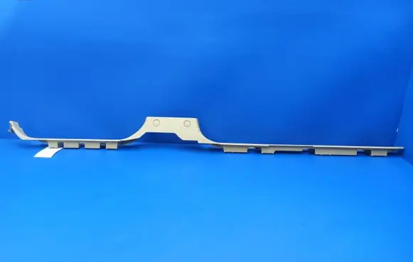 Mercedes-Benz ML W163 Front sill trim cover A1636860936