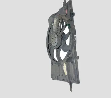 Volvo C30 Radiator cooling fan shroud 0936821