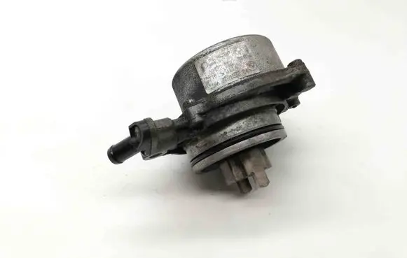 BMW 1 E81 E87 Vacuum pump 7004370127791232