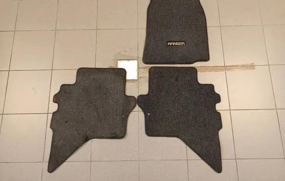 Ford Ranger Car floor mat set 