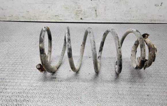 KIA Sorento Rear coil spring