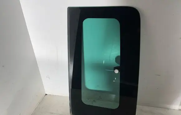 Ford Transit Side middle window/glass 