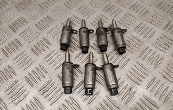 Audi A8 S8 D4 4H Camshaft vanos timing valve 06E103697G