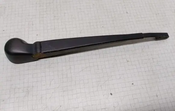 Skoda Octavia Mk1 (1U) Rear wiper blade arm 1U9955707B