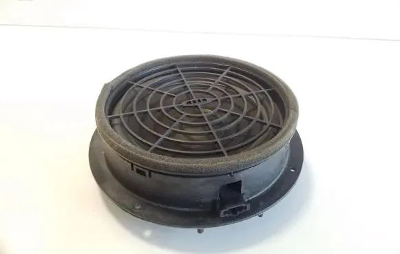 Audi Q3 8U Front door speaker 8R0035411