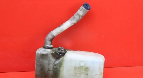 Fiat Ducato Windshield washer fluid reservoir/tank