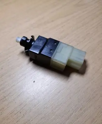 Mercedes-Benz Sprinter W906 Brake pedal sensor switch A0015456709