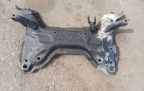 Peugeot 3008 I Front subframe