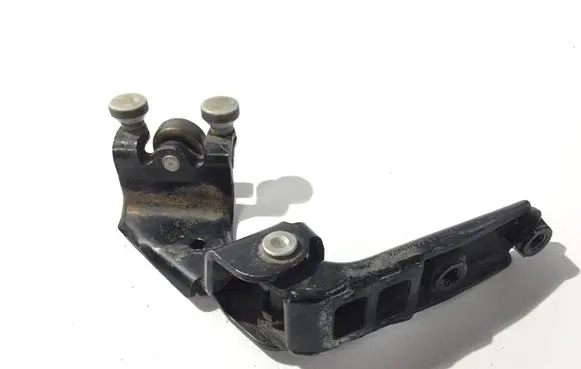 Volkswagen Transporter - Caravelle T5 Sliding door middle roller runner 4407A 7H0843336D