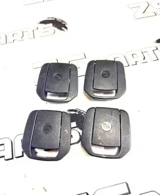 BMW 3 E90 E91 ISOFIX cover 7118673