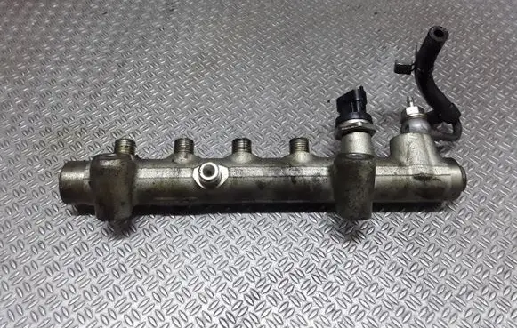 Opel Astra H Fuel main line pipe 0445214094