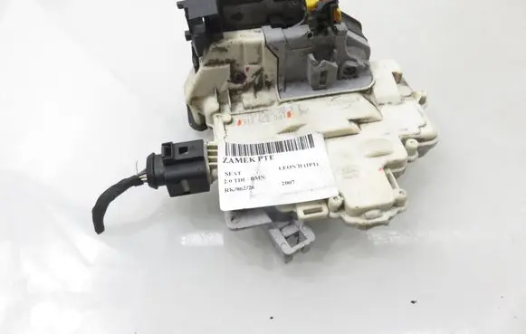 Seat Leon (1P) Rear door lock 1P0839016
