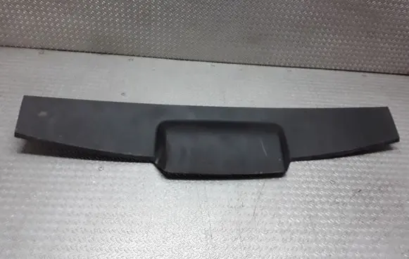 Toyota Auris 150 Other trunk/boot trim element 6479002030