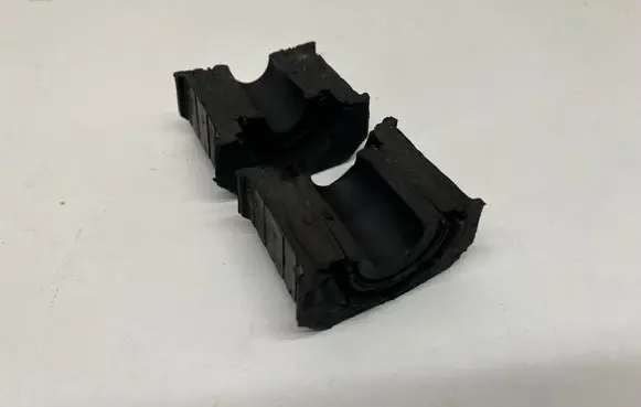 Porsche Panamera (971) Sway bar bush bracket, front 971411313 971411313G