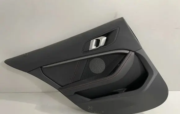 BMW 1 F40 Rear door card panel trim 6088065