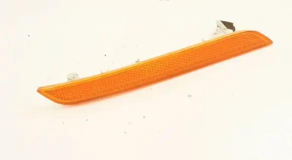 BMW X6 E71 Front reflector 7179992 63147179992