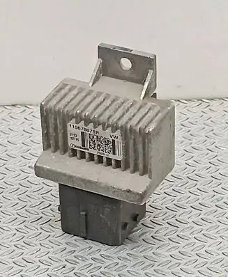 Nissan Qashqai Glow plug pre-heat relay 110678071R
