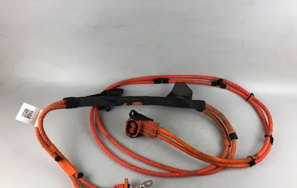Positive cable (battery)